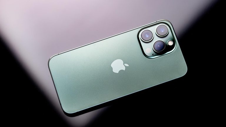 Pourquoi payer plus ? Les vrais avantages d’un iPhone reconditionné pas cher