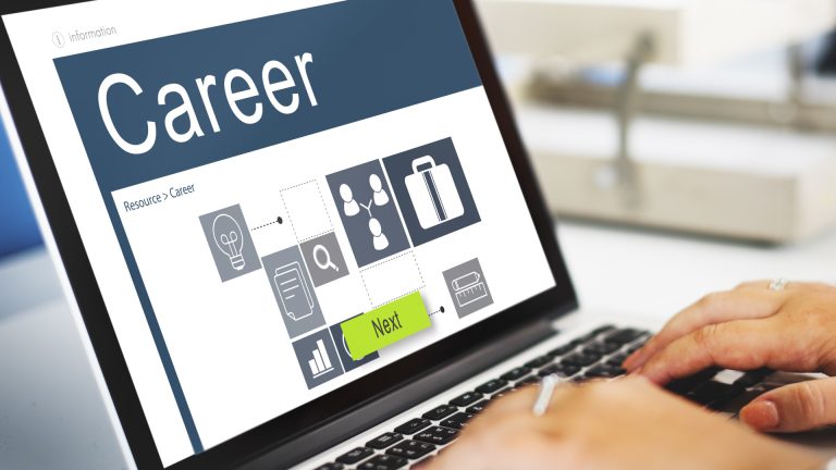 ATS en 2026 : pourquoi les cabinets de recrutement ne peuvent plus s’en passer ?